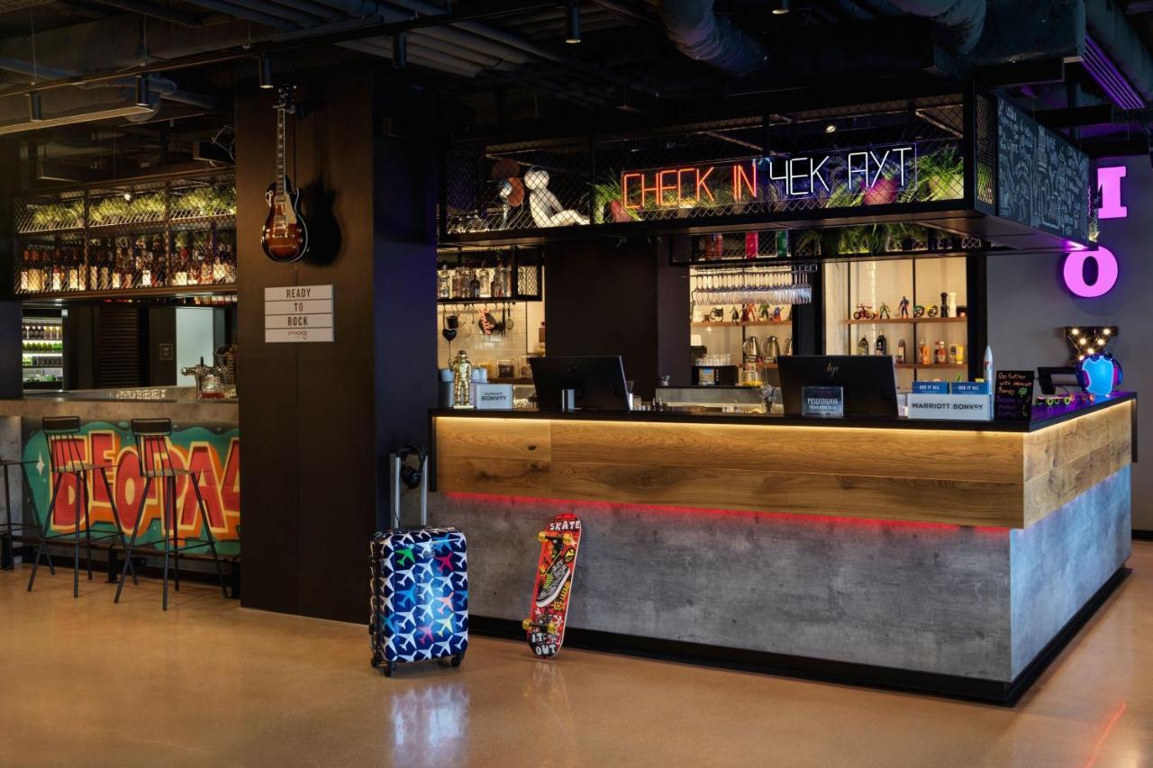 Moxy Belgrade Hotel Exterior foto