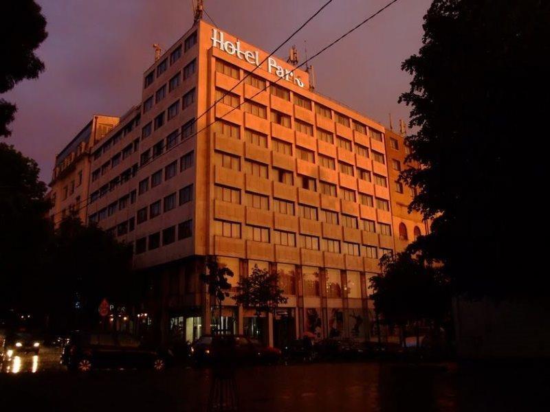Moxy Belgrade Hotel Exterior foto